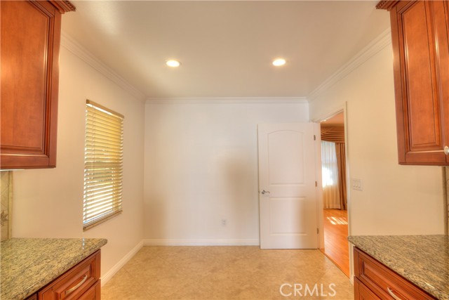 Detail Gallery Image 4 of 21 For 1367 E Windsor, Glendale,  CA 91205 - 3 Beds | 2/1 Baths