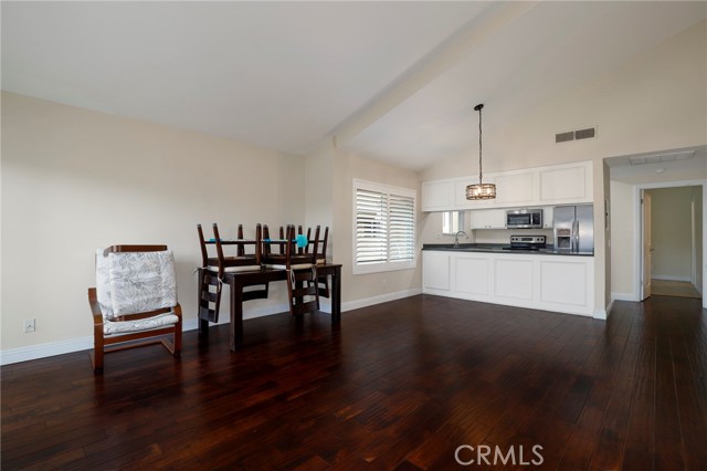 Detail Gallery Image 9 of 27 For 248 Oakleaf, Thousand Oaks,  CA 91360 - 1 Beds | 1 Baths