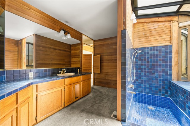 51 B Surfside Avenue, Surfside CA: https://media.crmls.org/medias/4ba6a02f-0c55-44d4-9c2f-1bec5718aa06.jpg