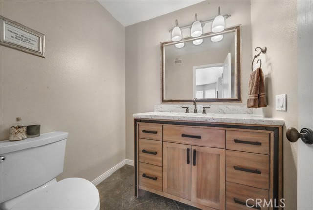 Detail Gallery Image 7 of 30 For 19 Oxbow Creek Ln, Laguna Hills,  CA 92653 - 3 Beds | 2/1 Baths