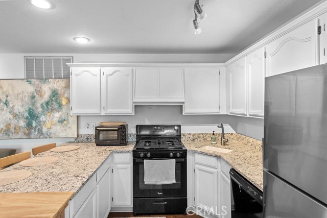 Detail Gallery Image 19 of 23 For 967 Capistrano Ct, San Luis Obispo,  CA 93405 - 5 Beds | 4 Baths