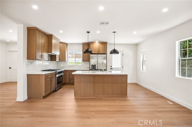 4702 Kraft Avenue, Valley Village, California 91602, 3 Bedrooms Bedrooms, ,3 BathroomsBathrooms,Residential Lease,For Rent,4702 Kraft Avenue,CRSR25155544