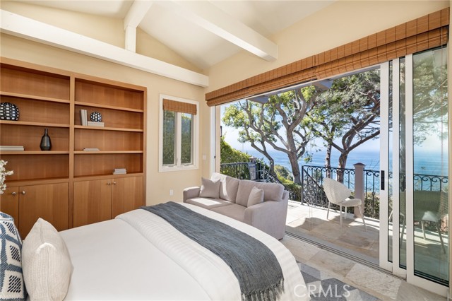 Bungalow bedroom