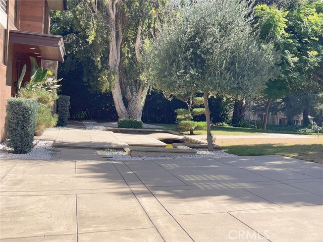 1410 Santa Margarita Drive, Arcadia CA: https://media.crmls.org/medias/4ba9d376-22be-4ac5-a132-27c6f1e45a48.jpg