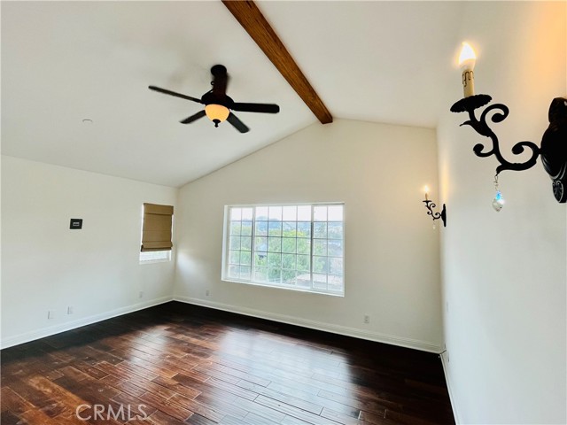 Detail Gallery Image 26 of 41 For 28414 Foothill Dr, Agoura Hills,  CA 91301 - 2 Beds | 2 Baths