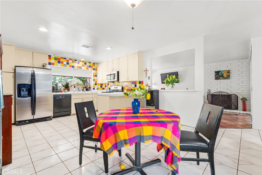 MLS #PW25143197 img 17