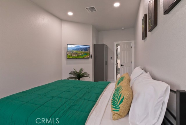 Detail Gallery Image 30 of 66 For 1125 E via San Michael Rd, Palm Springs,  CA 92262 - 5 Beds | 4 Baths