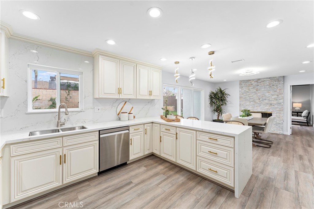 4bab978e 5487 4cea A115 284b0d63a1c6