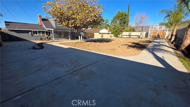 Detail Gallery Image 16 of 18 For 7079 Cienega, Highland,  CA 92346 - 5 Beds | 2/1 Baths