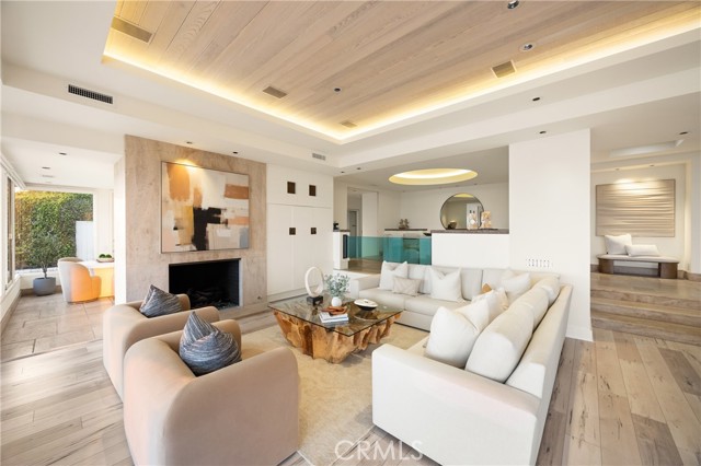1535 Dolphin Terrace, Corona del Mar CA: https://media.crmls.org/medias/4bac12b6-35dd-467b-8905-417d5d49ec3d.jpg