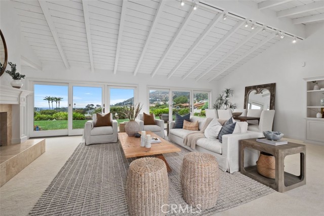 Detail Gallery Image 14 of 45 For 32591 Mediterranean Dr, Dana Point,  CA 92629 - 4 Beds | 3 Baths