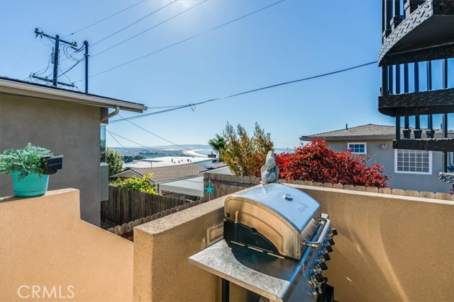 Detail Gallery Image 45 of 72 For 951 Fresno Ave, Pismo Beach,  CA 93449 - 3 Beds | 2/1 Baths