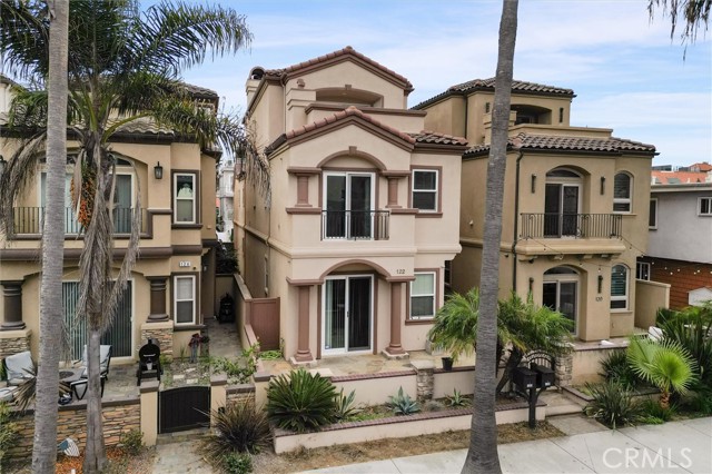 Detail Gallery Image 47 of 54 For 122 9th Street, Huntington Beach,  CA 92648 - 3 Beds | 3/2 Baths