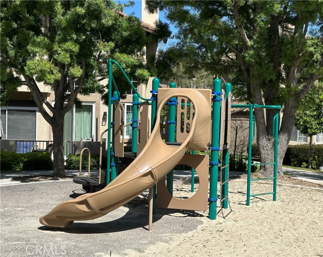 Detail Gallery Image 28 of 30 For 121 Pasto Rico, Rancho Santa Margarita,  CA 92688 - 2 Beds | 2/1 Baths