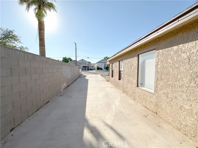 Detail Gallery Image 15 of 20 For 517 Palm Way, Needles,  CA 92363 - 2 Beds | 1 Baths