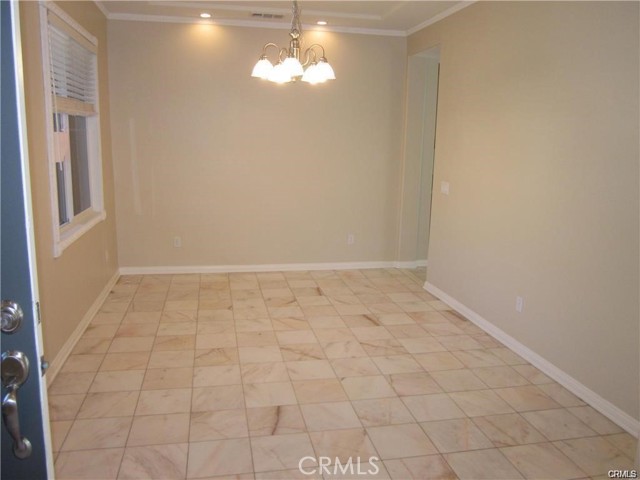 Detail Gallery Image 6 of 44 For 27086 Pumpkin St, Murrieta,  CA 92562 - 5 Beds | 3 Baths