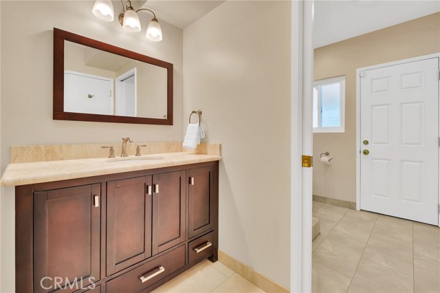 Image 19 of 61 For 4 Silverleaf