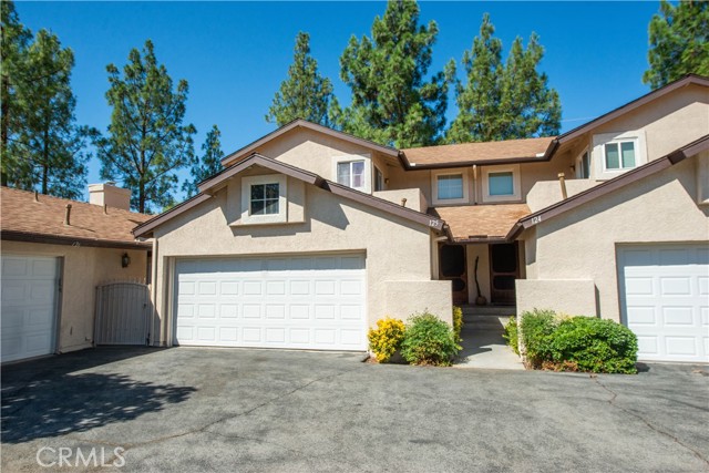 28415 Seco Canyon Road, Saugus CA: https://media.crmls.org/medias/4bb252dc-9d7c-4afd-84d5-7ad0b41d9c0b.jpg