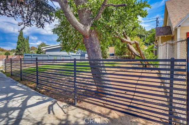 Detail Gallery Image 15 of 15 For 2834 Delevan, Los Angeles,  CA 90065 - 2 Beds | 1 Baths