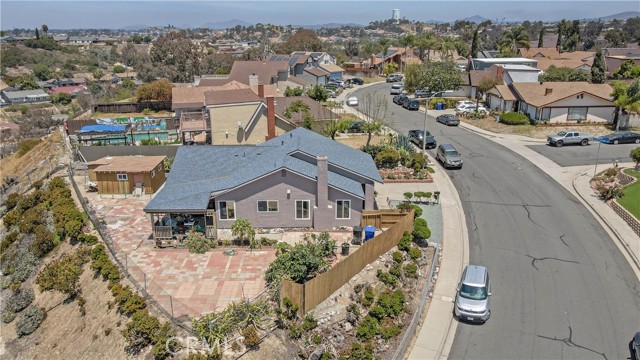 6426 Calle Pavana, San Diego, California 92139, 3 Bedrooms Bedrooms, ,2 BathroomsBathrooms,Residential,For Sale,Calle Pavana,TR24112730