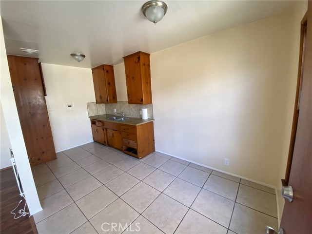 Detail Gallery Image 8 of 11 For 14030 Dicky St, Whittier,  CA 90605 - – Beds | – Baths