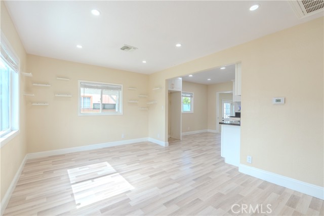 Detail Gallery Image 10 of 44 For 11661 Burke, Whittier,  CA 90606 - 4 Beds | 3 Baths