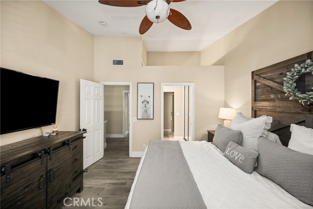 26065 Las Flores, Mission Viejo CA: https://media.crmls.org/medias/4bb4eba9-db00-4198-abd2-f4ba5a654663.jpg