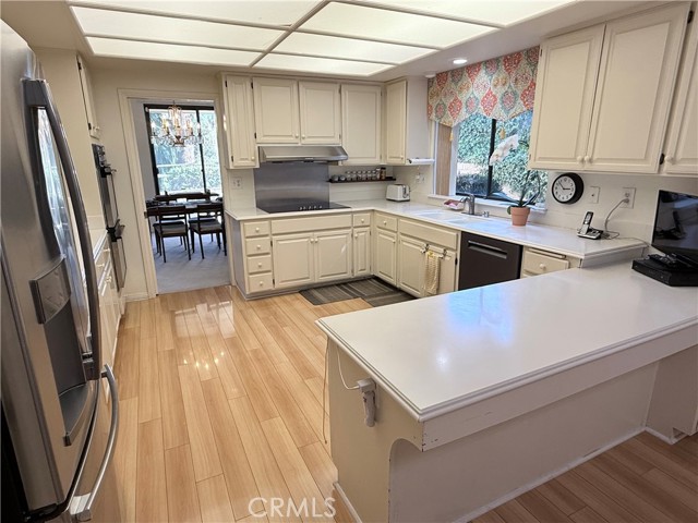 Detail Gallery Image 8 of 32 For 5581 via Dicha #B,  Laguna Woods,  CA 92637 - 3 Beds | 2 Baths