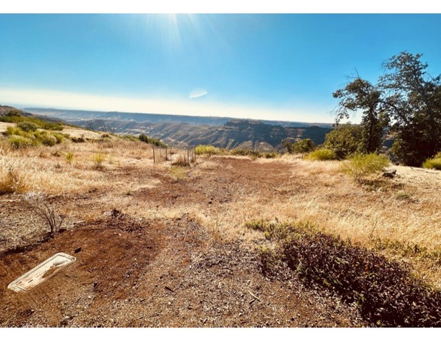 6145 Cliff Drive, Paradise CA: https://media.crmls.org/medias/4bb64b4a-d3de-4b6e-9163-6aac432e2ba9.jpg