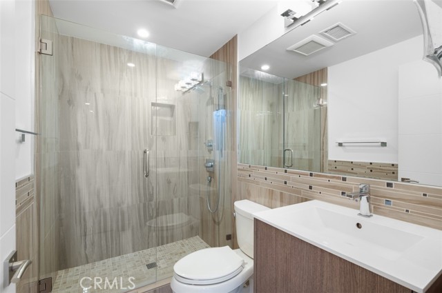 Detail Gallery Image 33 of 33 For 19562 Pompano Ln #106,  Huntington Beach,  CA 92648 - 3 Beds | 3/1 Baths