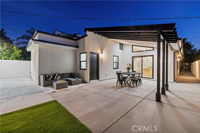 Detail Gallery Image 29 of 36 For 3923 Edenhurst Ave, Los Angeles,  CA 90039 - 4 Beds | 3 Baths