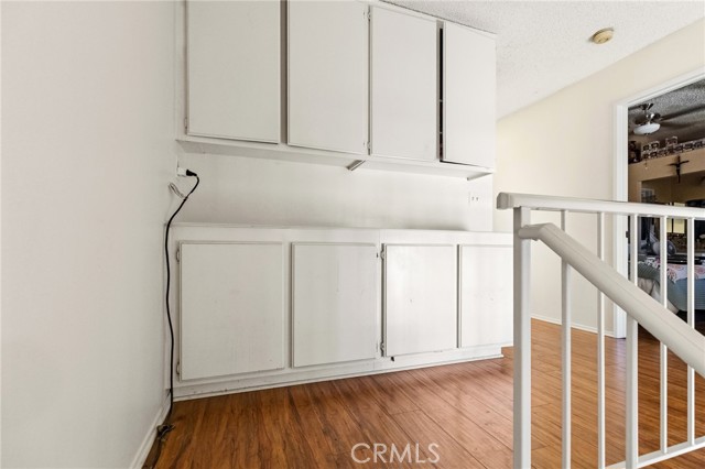 Detail Gallery Image 16 of 28 For 11545 Honeyglen, Pacoima,  CA 91331 - 3 Beds | 3 Baths