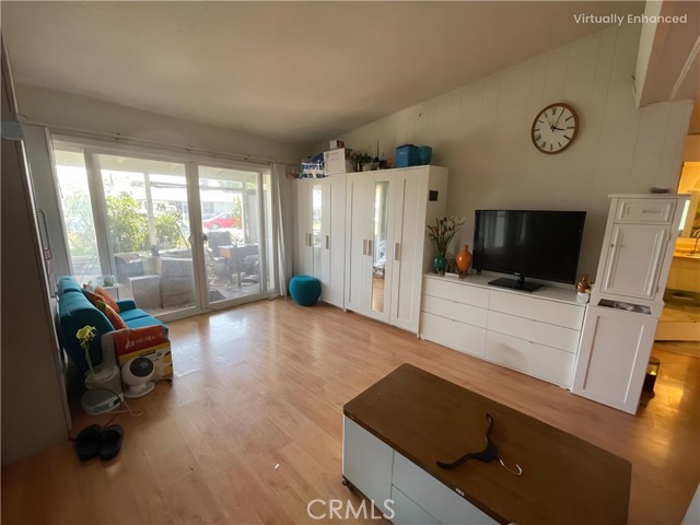 Detail Gallery Image 3 of 37 For 1382 El Dorado Dr 10g,  Seal Beach,  CA 90740 - 2 Beds | 1 Baths
