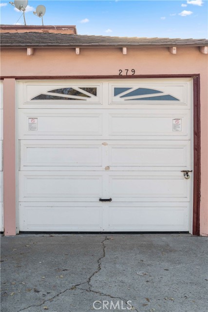 Detail Gallery Image 13 of 15 For 4051 Abourne Rd #D,  Los Angeles,  CA 90008 - 2 Beds | 1 Baths