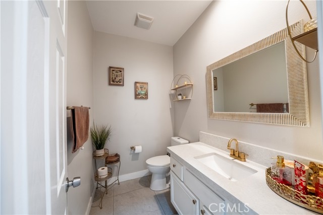 Detail Gallery Image 48 of 71 For 18296 Hollowtree Ln, Riverside,  CA 92504 - 5 Beds | 3/1 Baths