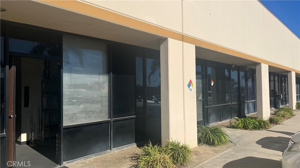 10405 San Sevaine Way E, Jurupa Valley, CA 91752