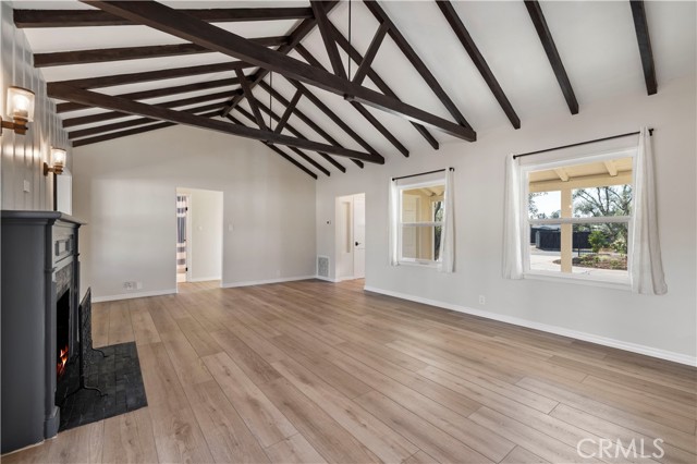 Detail Gallery Image 17 of 42 For 9816 Burnet, North Hills,  CA 91343 - 3 Beds | 2 Baths