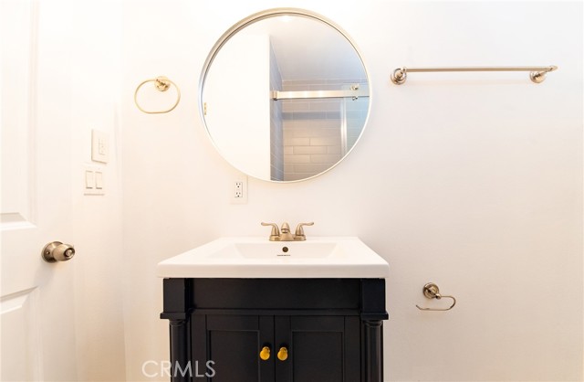 12909 Joshua Lane, Norwalk CA: https://media.crmls.org/medias/4bb8c5a5-7b27-4adc-b54b-844129a81d5e.jpg