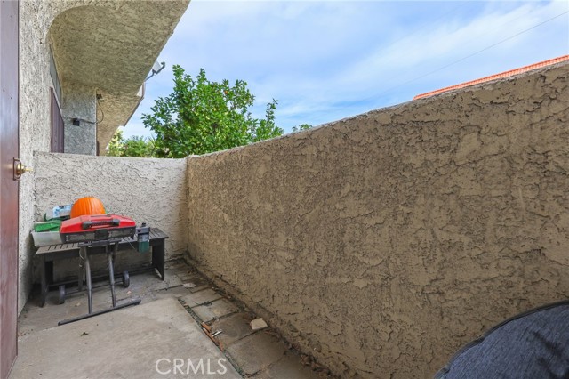 Detail Gallery Image 30 of 38 For 13243 Vanowen #2,  North Hollywood,  CA 91605 - 2 Beds | 3 Baths