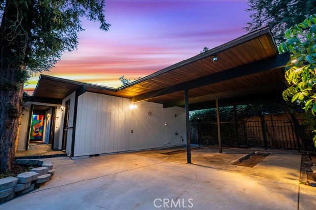 Detail Gallery Image 5 of 44 For 17442 Horace St, Granada Hills,  CA 91344 - 3 Beds | 3 Baths