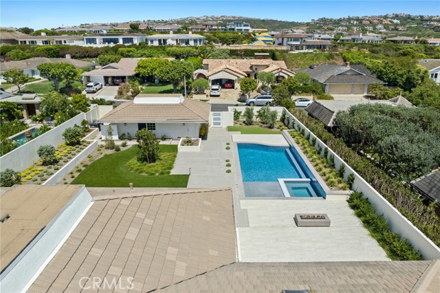 Detail Gallery Image 36 of 58 For 3601 Seabreeze Ln, Corona Del Mar,  CA 92625 - 4 Beds | 2/1 Baths