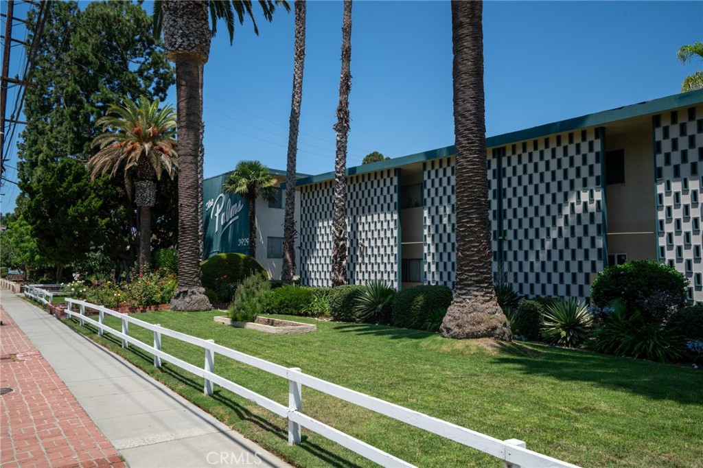 MLS #OC26180225 image #2