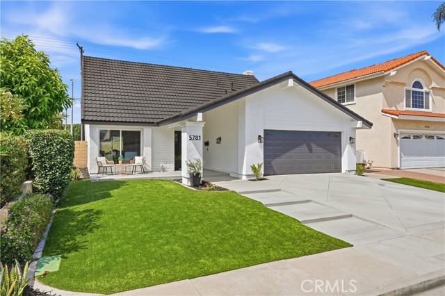 Front Image Thumbnail for CRPW26176977