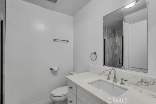 Detail Gallery Image 23 of 31 For 19101 Kingsbury, Porter Ranch,  CA 91326 - 5 Beds | 4 Baths