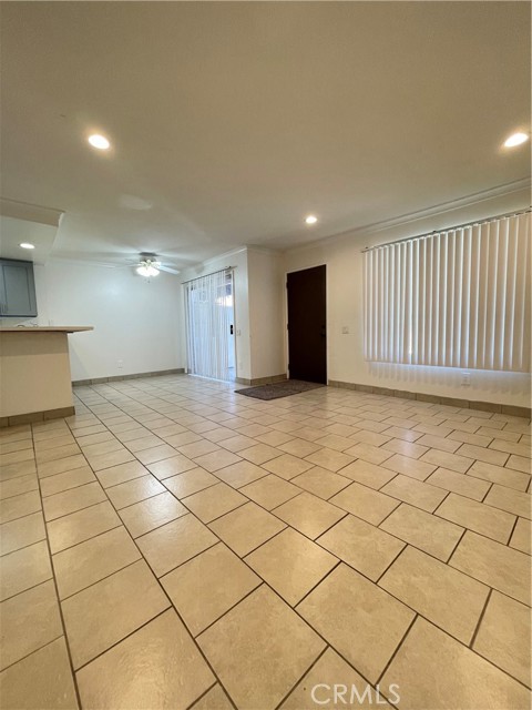 Image 2 for 778 La Tierra St #H102, Corona, CA 92879