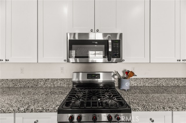 Detail Gallery Image 16 of 55 For 468 Bristolwood, Hemet,  CA 92543 - 3 Beds | 2 Baths