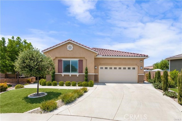 Detail Gallery Image 1 of 25 For 26584 Opalescent Dr, Menifee,  CA 92584 - 2 Beds | 2 Baths