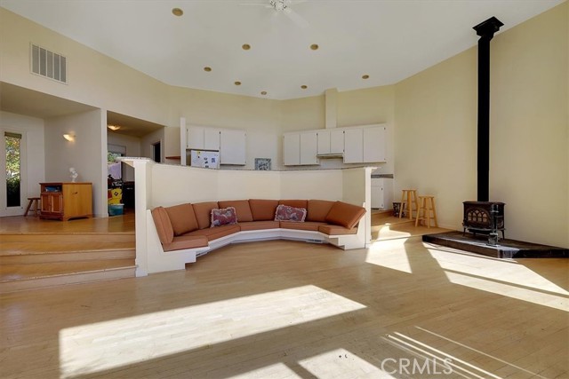 Detail Gallery Image 9 of 75 For 9018 Winding Way, Oregon House,  CA 95962 - 3 Beds | 3/1 Baths