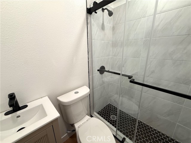 Detail Gallery Image 27 of 33 For 124 S Olive, Rialto,  CA 92376 - 4 Beds | 3 Baths