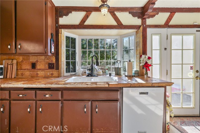 Detail Gallery Image 18 of 59 For 2490 Michigan, Claremont,  CA 91711 - 4 Beds | 2 Baths